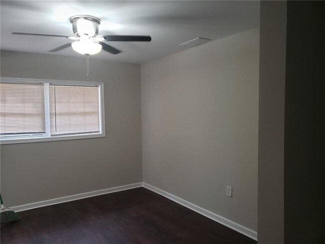 Foto del edificio - 1071 Hill St SE