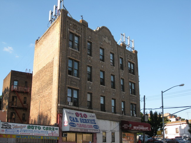 Foto del edificio - 121 Jamaica Ave