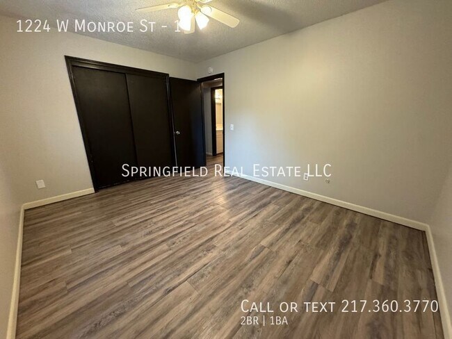 Building Photo - Down-to-Earth Elegance: Charming 2 Bed, 1 ...