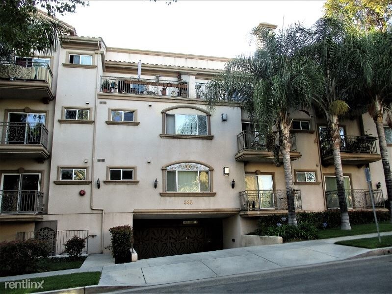 Primary Photo - 565 E San Jose Ave