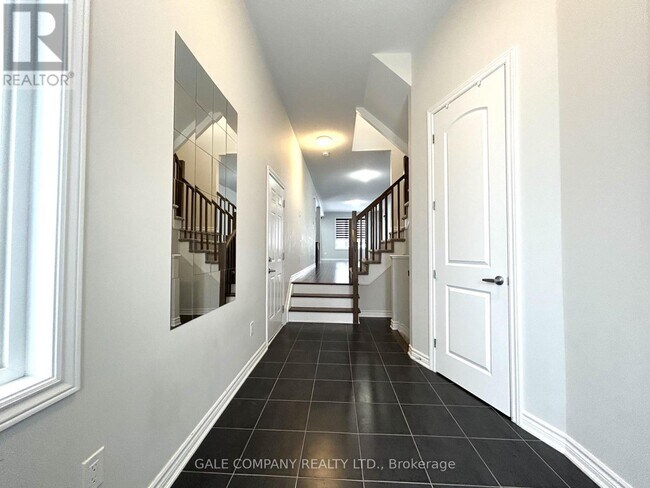 Photo du bâtiment - 87 Mesa Dr