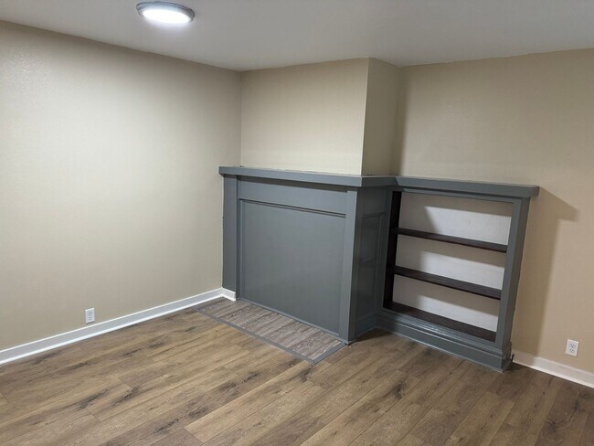 Foto del edificio - 1351 McCoy Ave NE