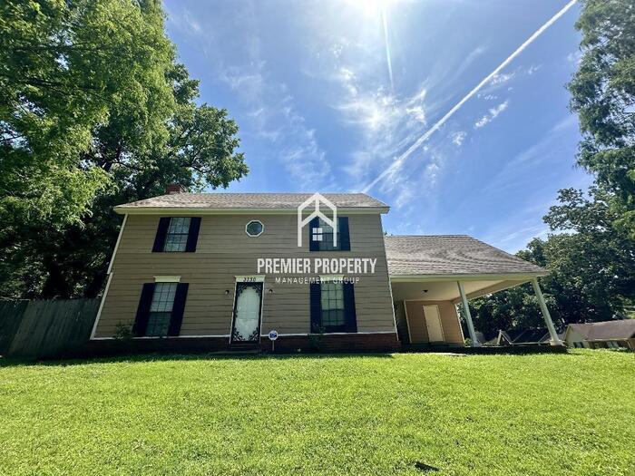 Primary Photo - 3730 Beckman - Available Now!