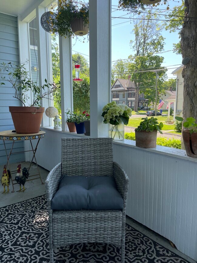 Building Photo - 26 S Main St