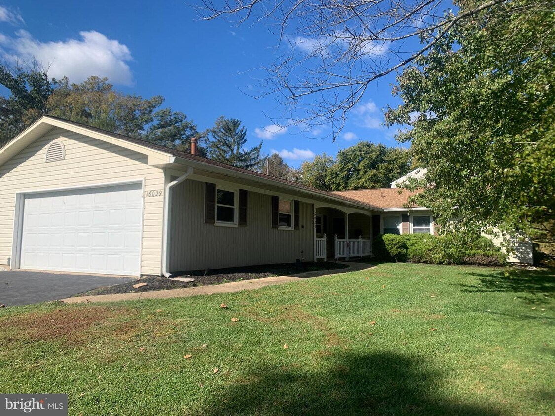 16029 Philmont Ln, Bowie, MD 20716 House Rental in Bowie, MD