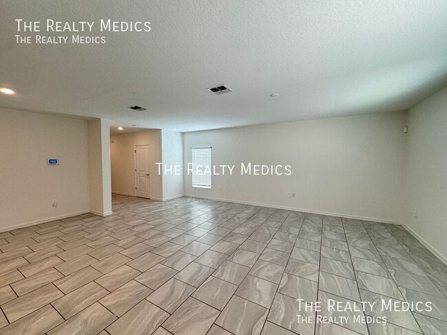 Foto del edificio - 554 Jett Ln