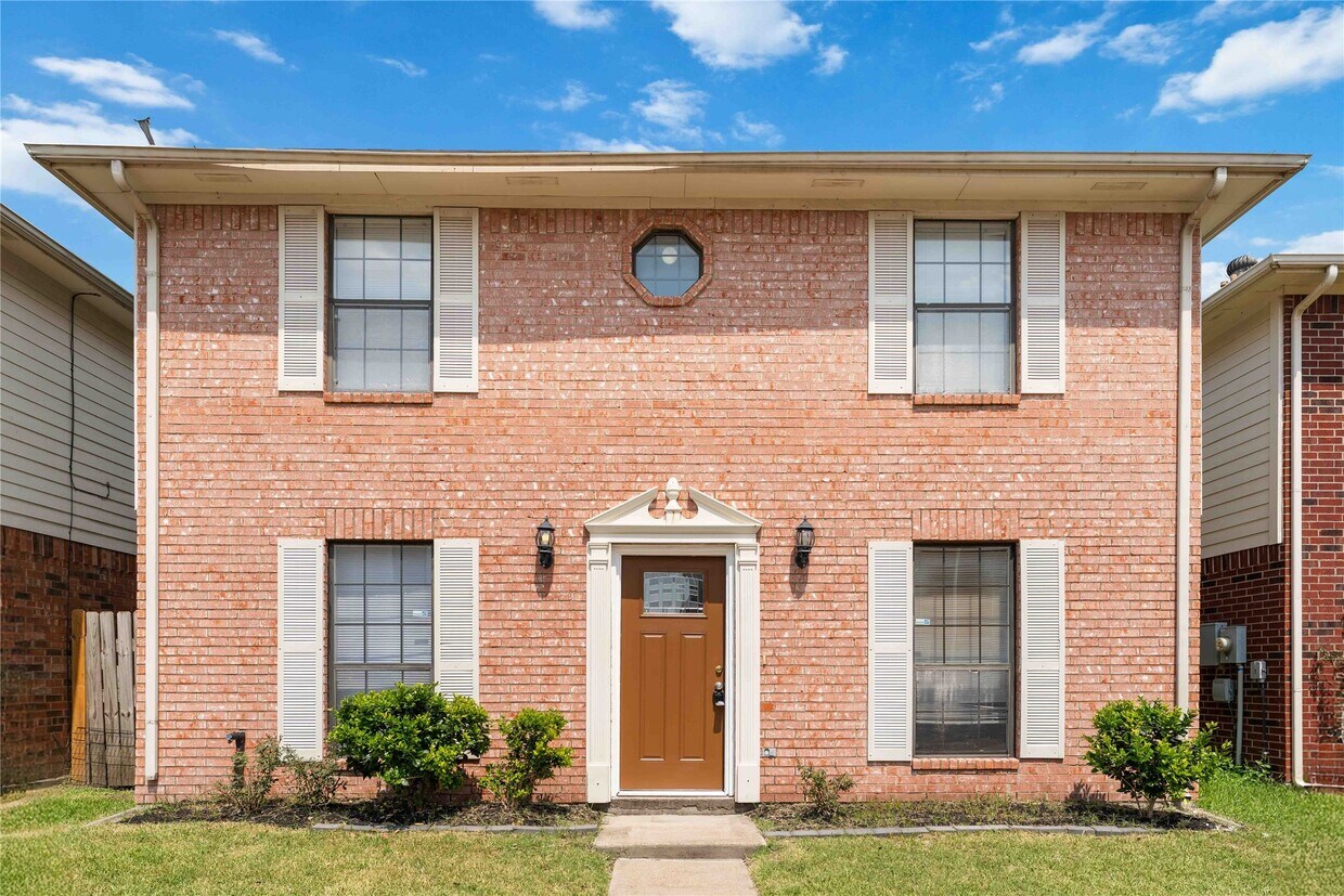 Foto principal - 13834 Trumpetvine St