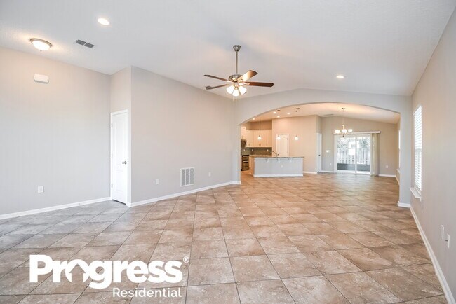 Building Photo - 387 Samara Lakes Pkwy