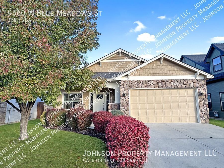 Foto principal - 9560 W Blue Meadows St