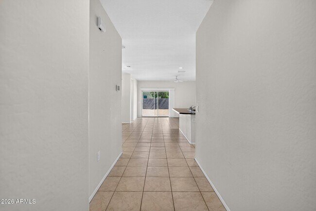 Foto del edificio - 11542 E Wallflower Ln