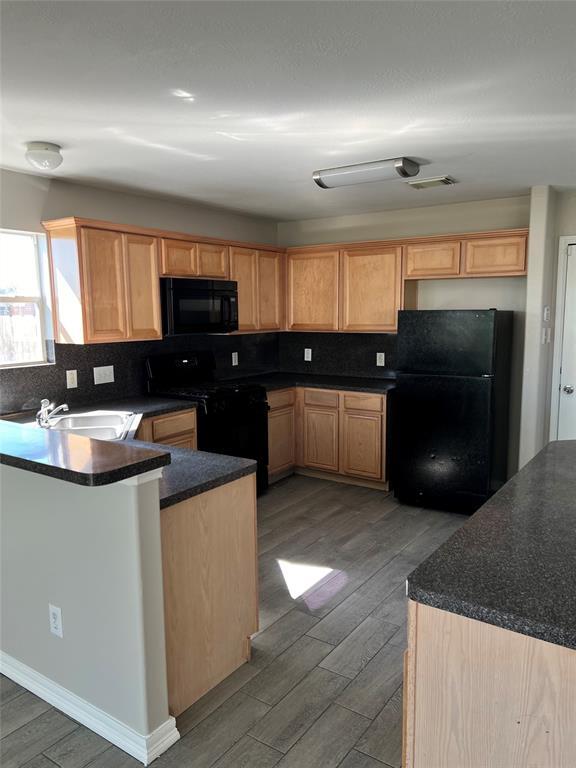 Building Photo - 12731 Sandbur Valley Way