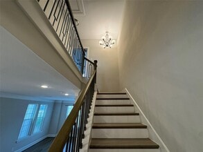 Building Photo - 6755 Highclere Manor Ln