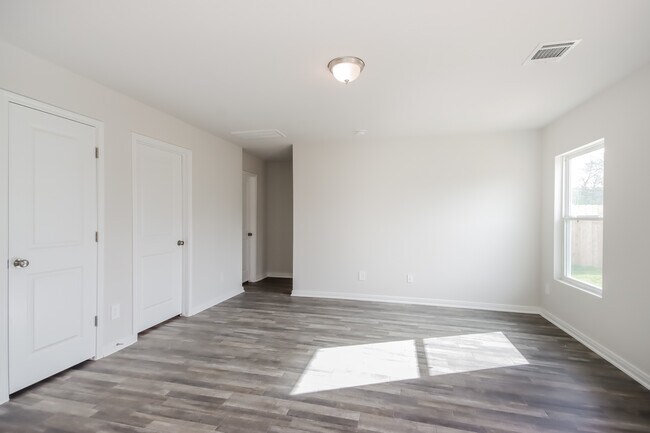 Building Photo - 15819 Del Norte Dr, Conroe, TX