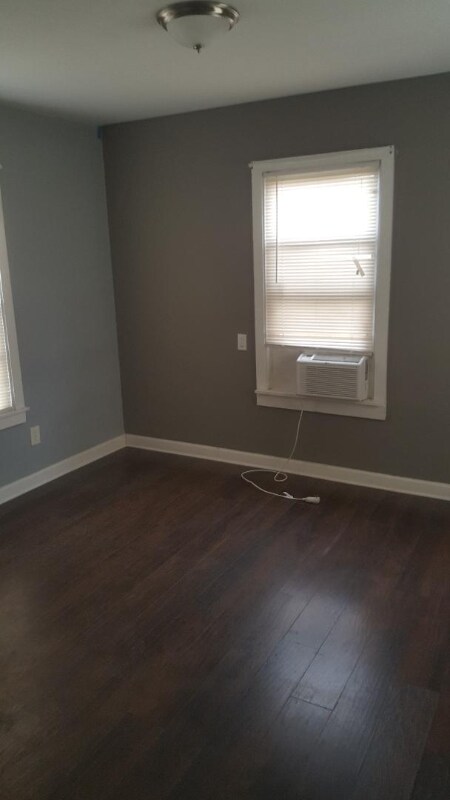 Foto del edificio - 4425 Knoxville St