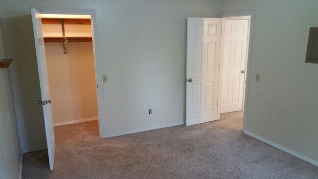 Building Photo - 4458 Condor Ct