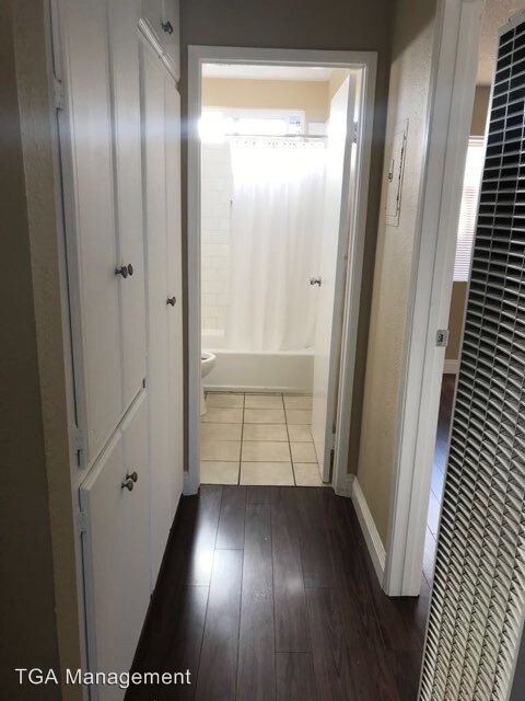 Building Photo - 410 W Valley Blvd