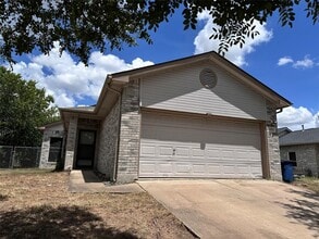 Building Photo - 4500 Silverstone Dr