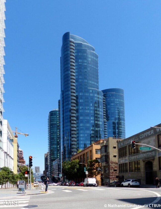 Foto principal - 2 br, 2 bath House - 201 Folsom St #33C