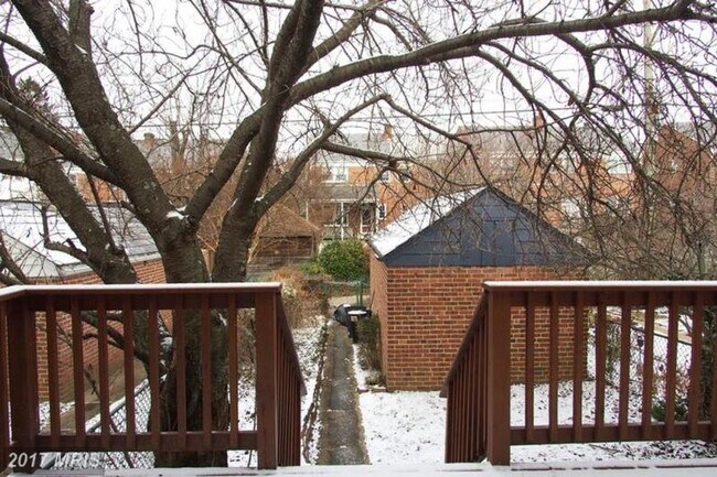 Building Photo - 236 Ridge Avenue