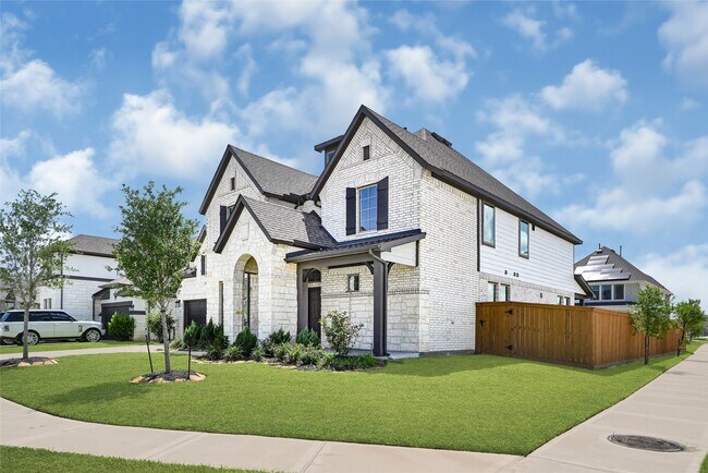 Building Photo - 8535 Oceanmist Cv Dr