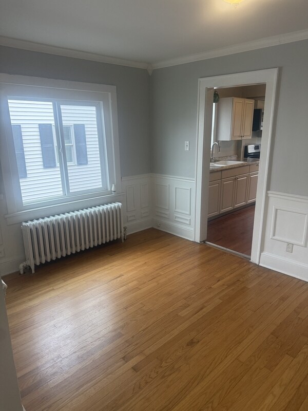 Foto del edificio - 14 Woodside Ave