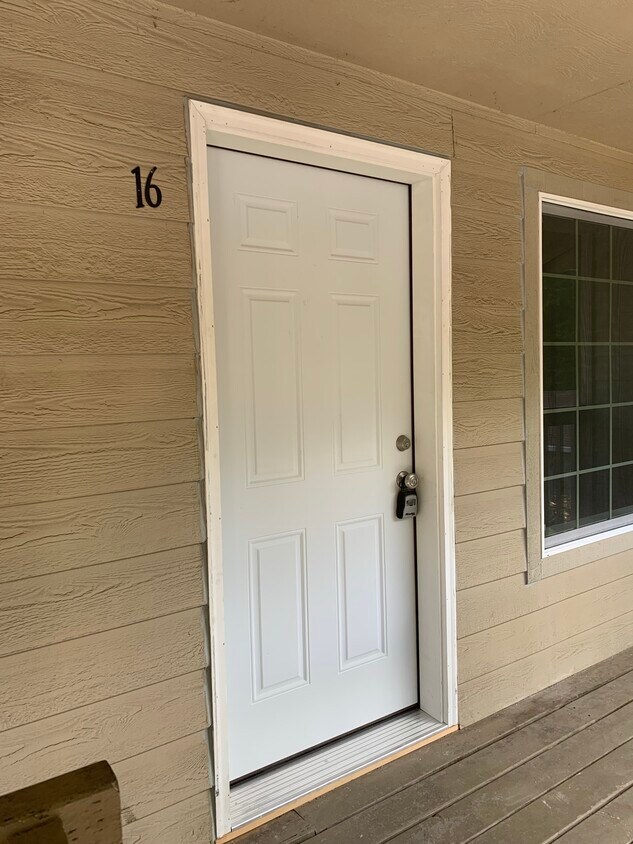 Foto principal - 4950 SW 45th Ave