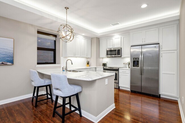 Foto del edificio - Lease Unfurnished $1900