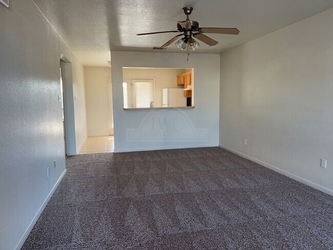 Foto del edificio - 2814 Windmill Ct