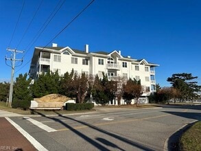 Building Photo - 400 Rudee Point Rd