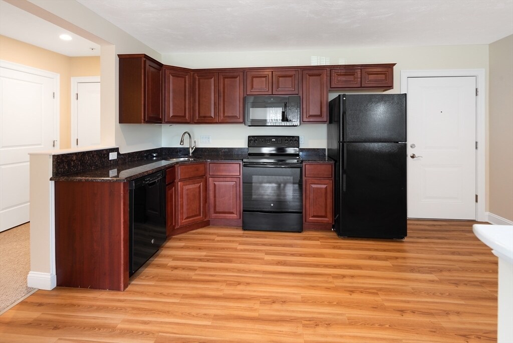 Foto principal - 424 Granite St