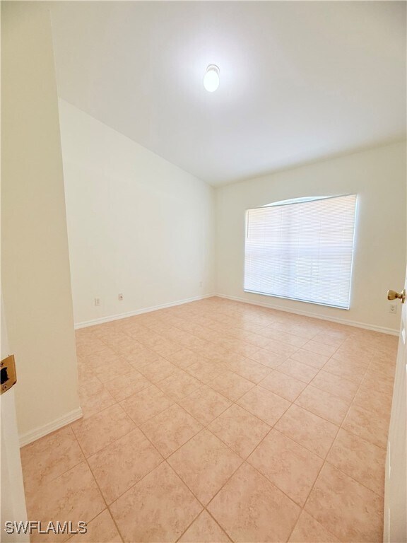 Foto del edificio - 2452 NW 9th St