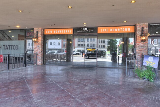 Foto del edificio - 936 Broad St