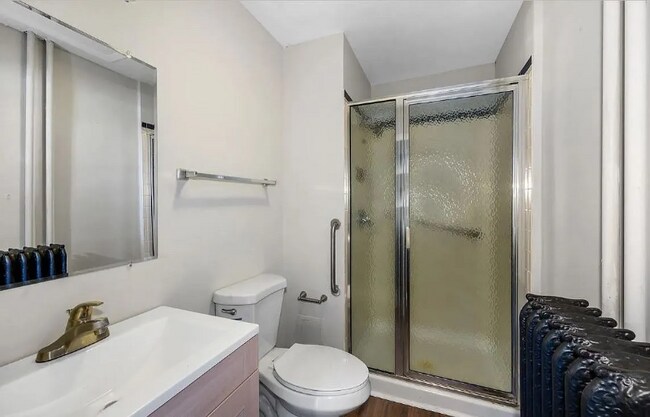 Photo - 2335 May St Apartment