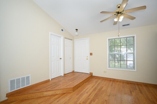 Building Photo - 363 Pembroke Ln