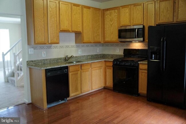 Building Photo - 20515 Blue Heron Terrace