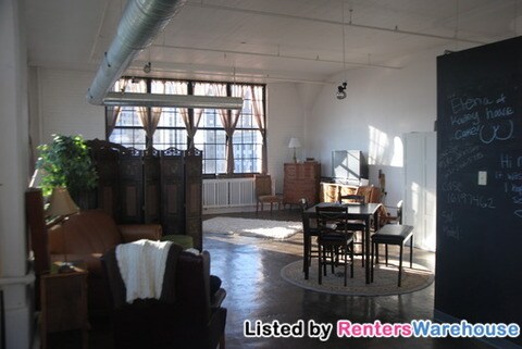 Primary Photo - 500 Robert St N