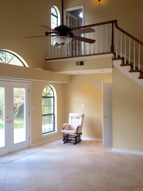 Building Photo - Beautiful, 2 Story Home in Gulf Breeze!