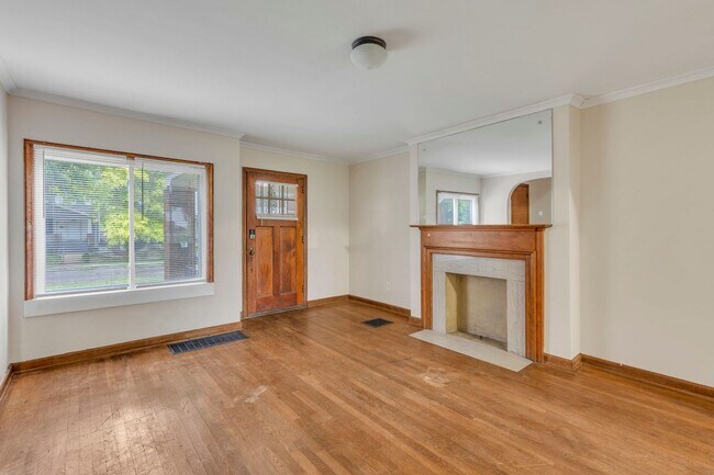 Foto del edificio - 47-53 S Burgess Ave