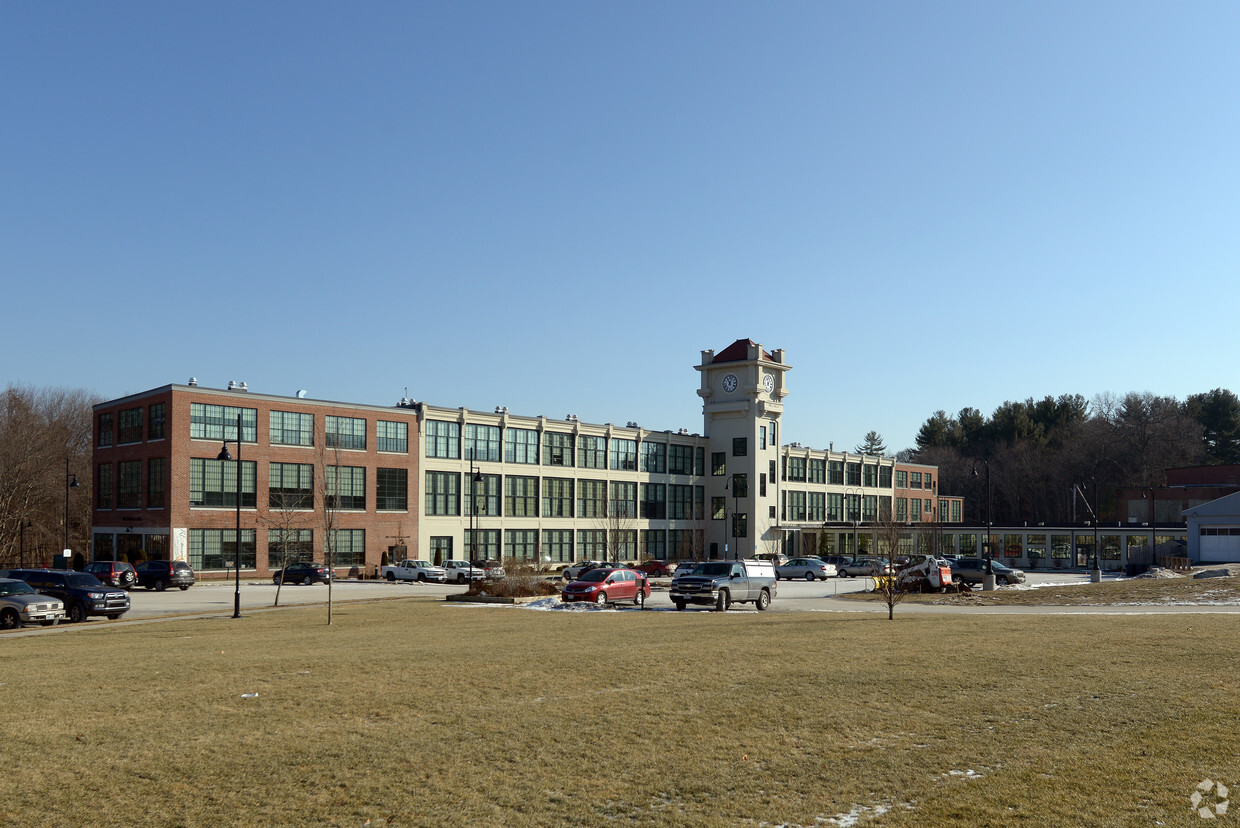 Primary Photo - Clocktower Apartments