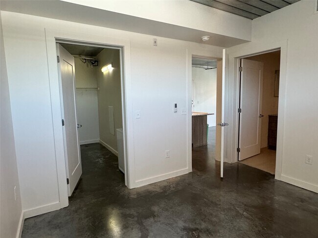 Foto del edificio - 3550 Main St