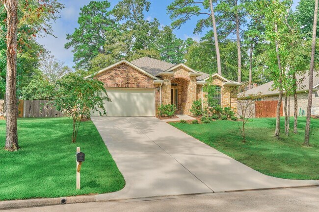 Building Photo - 3303 Woodchuck Rd