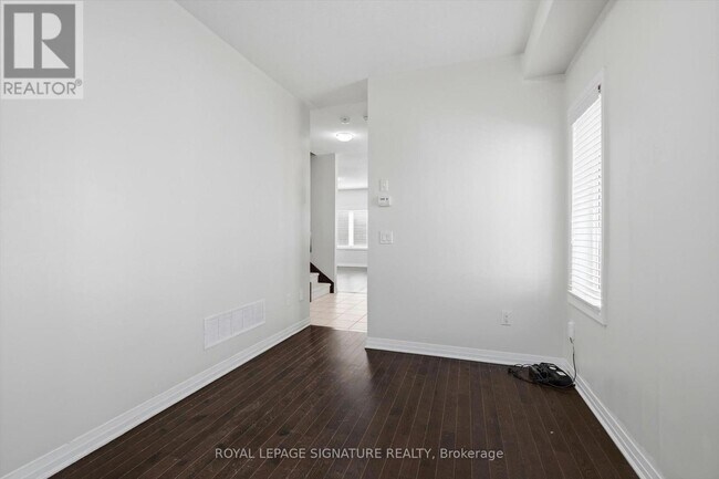 Building Photo - 4094 Canby St