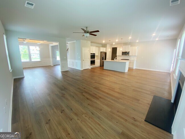 Building Photo - 4090 Diane Ln
