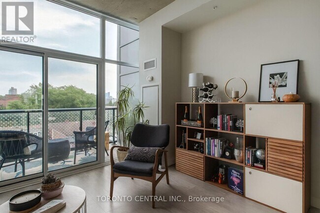 Photo du bâtiment - 109 Ossington Ave