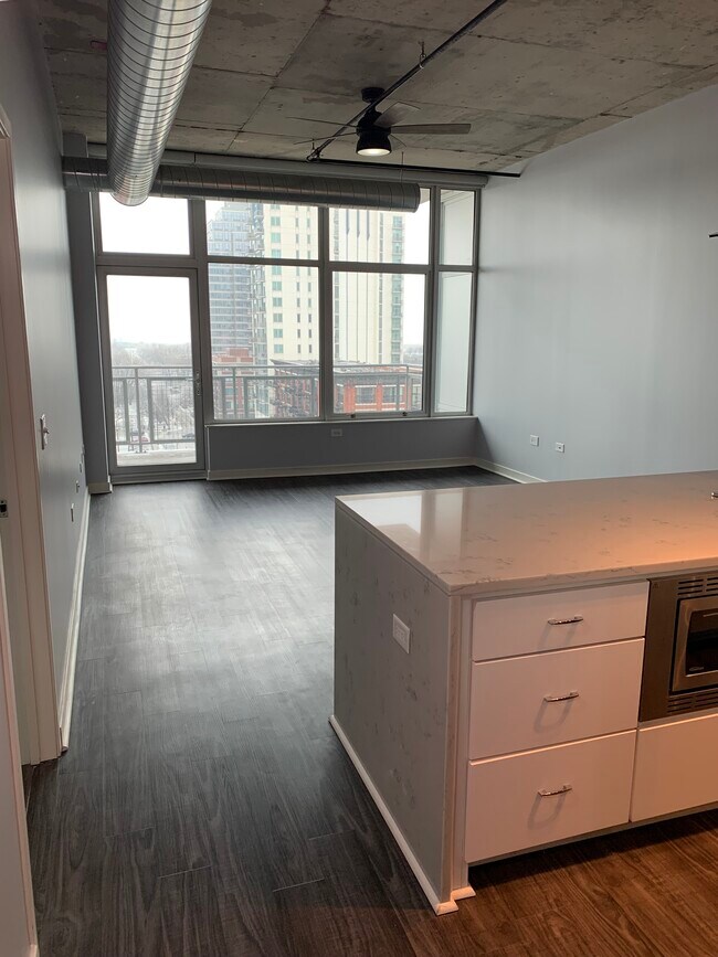 Living Room - 50 E 16th St