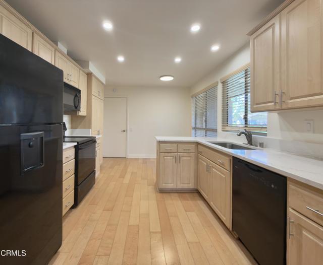 Building Photo - 15117 Village 15