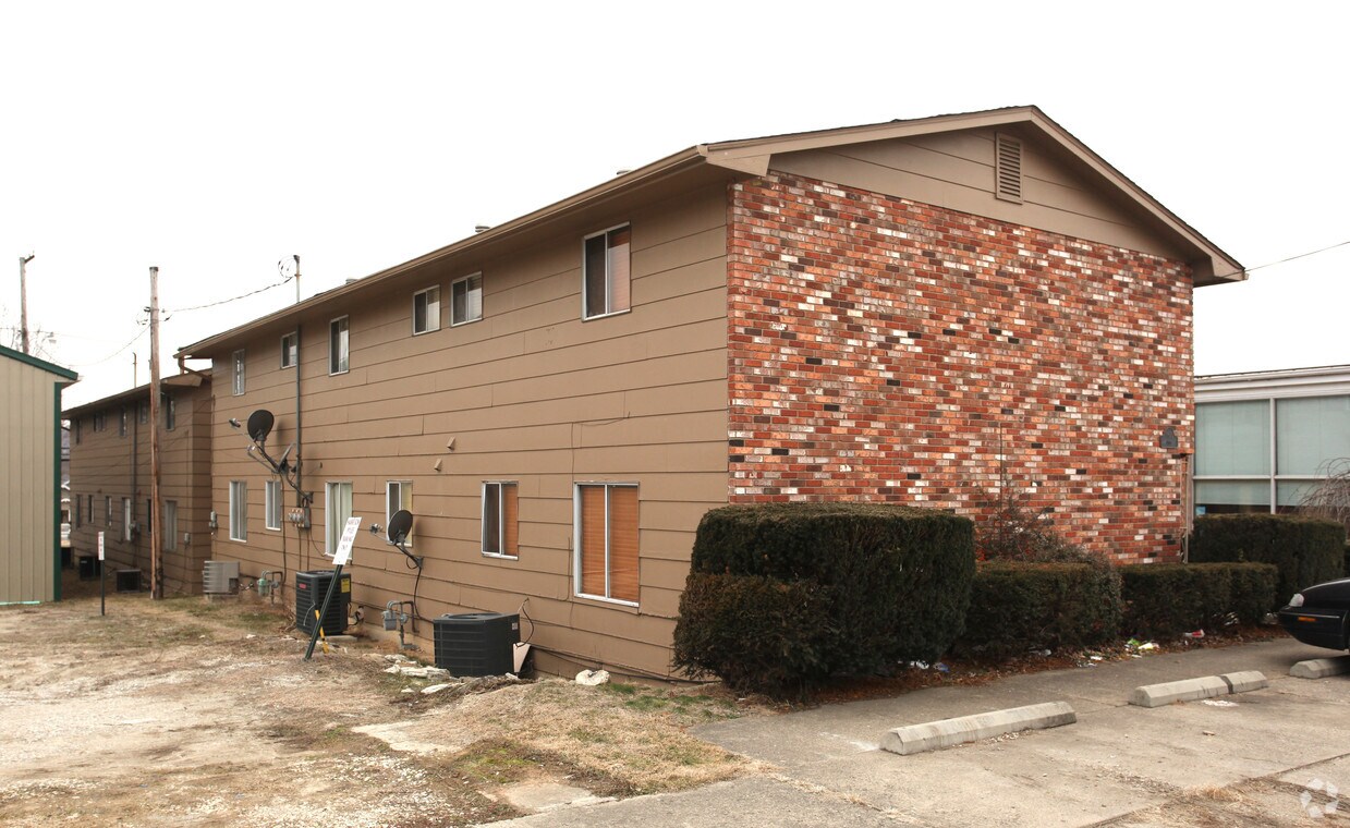 Building Photo - 11671 Gallia Pike