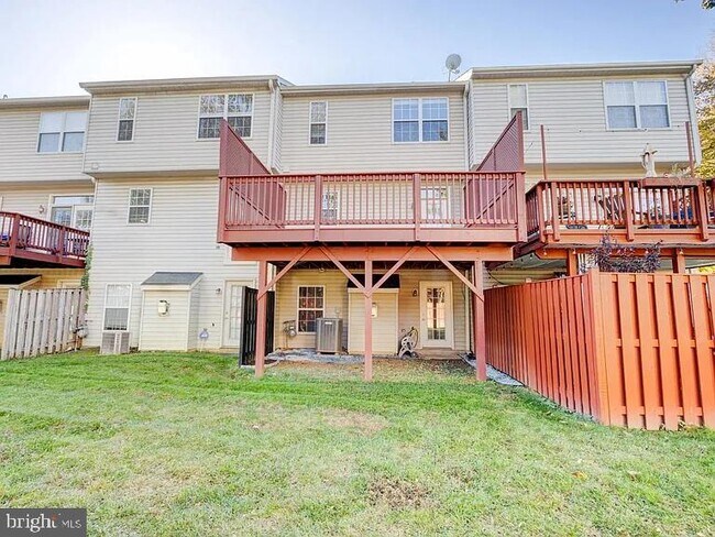 Foto del edificio - 20824 Shamrock Glen Cir