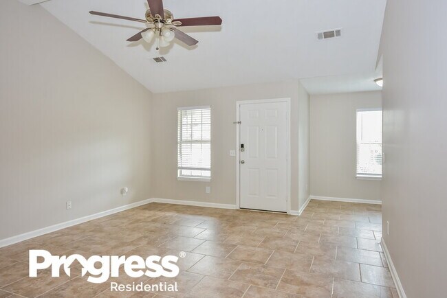 Foto del edificio - 4104 Pepperwood Dr