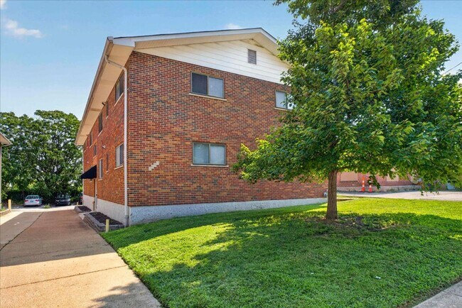 Foto del edificio - 2630 Hope Ave